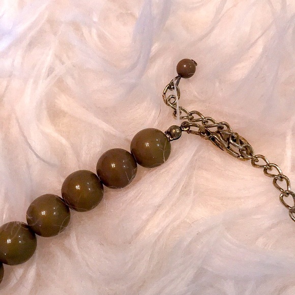 Charming Charlie Necklace Green Beaded Statement - Picture 4 of 4